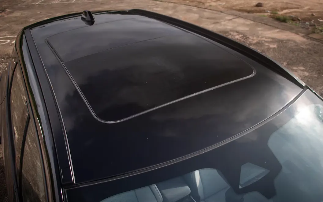 Tata Harrier EV Roof