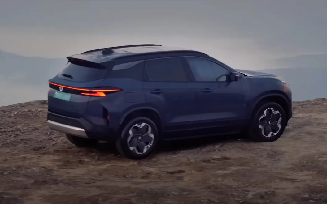 Tata Harrier EV Right Rear View