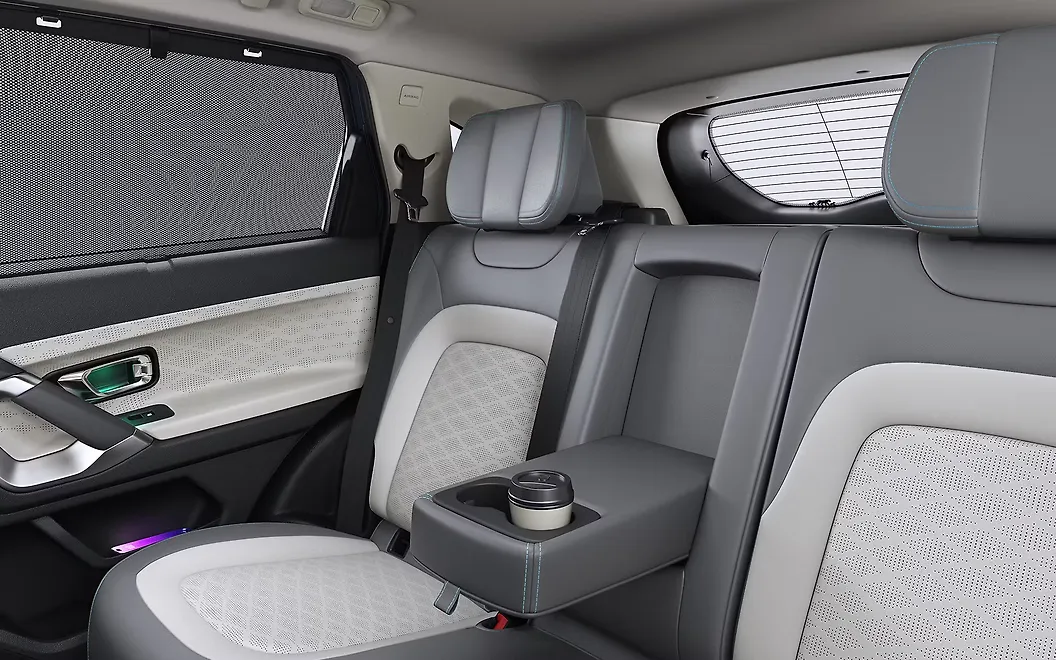 Tata Harrier EV Arm Rest in Rear Passenger Seats