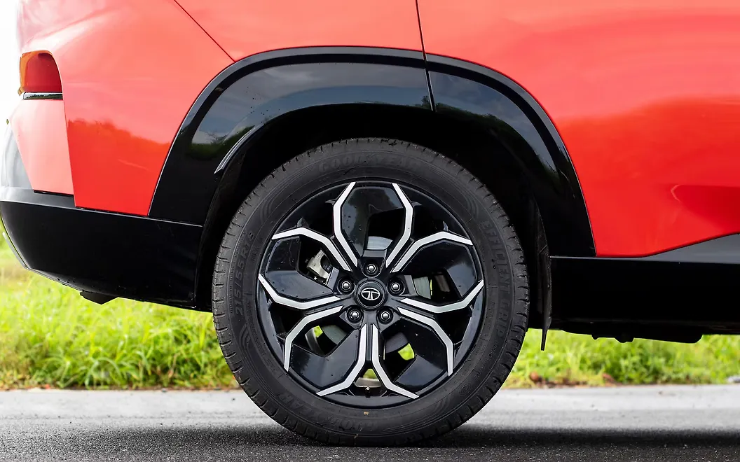 Tata Curvv Rear Wheel