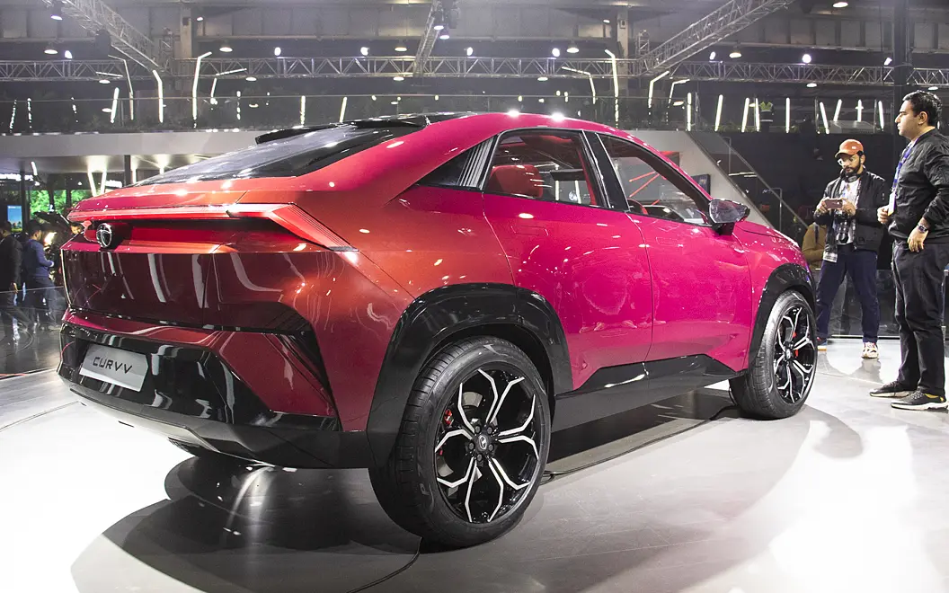 Tata Curvv ICE Right Rear View