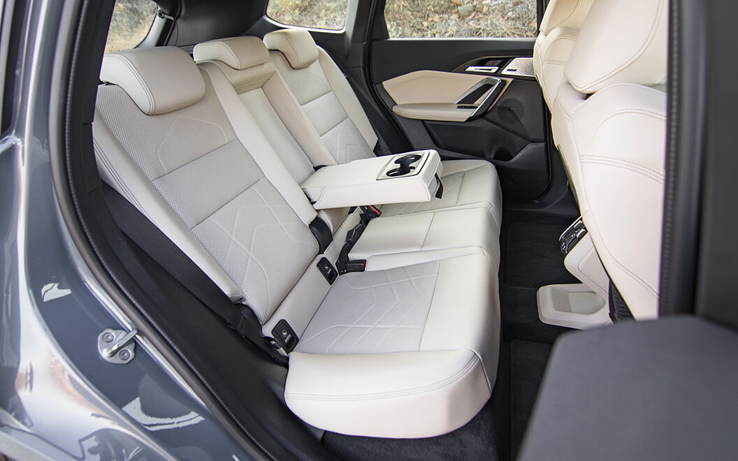 BMW iX1 Arm Rest in Rear Passenger Seats