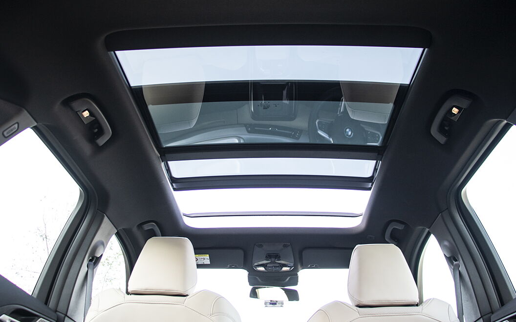 BMW X1 Cabin Roof