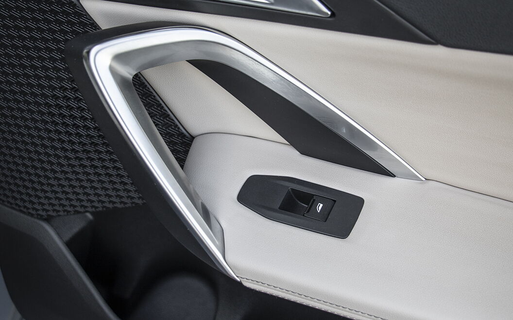 BMW X1 Passenger Window Controls