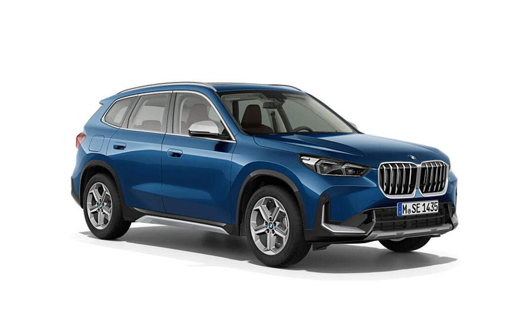 BMW X1 Front Right View
