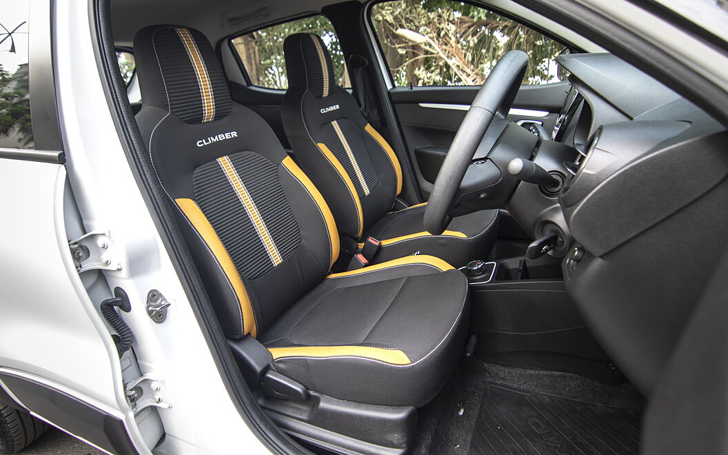 Renault Kwid Front Seats