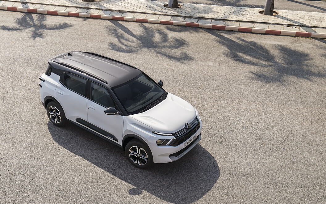 Citroen C3 Aircross Front Right View