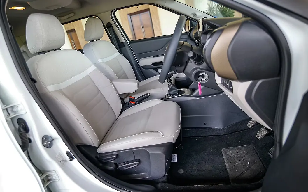 Citroen C3 Aircross Front Seats