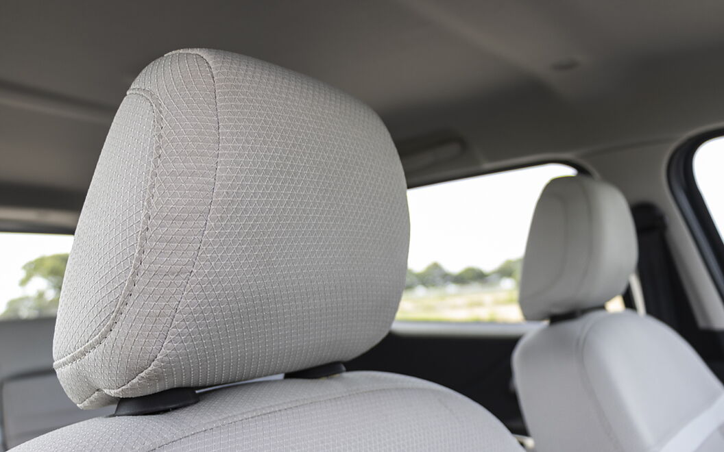 Citroen C3 Aircross Front Seat Headrest