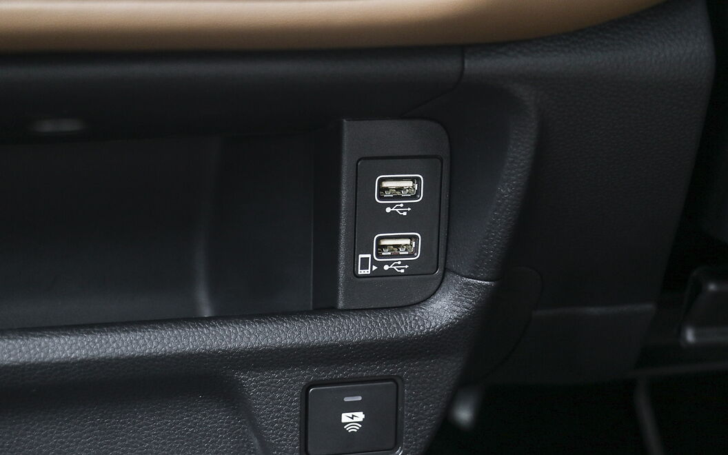 Honda Elevate USB / Charging Port