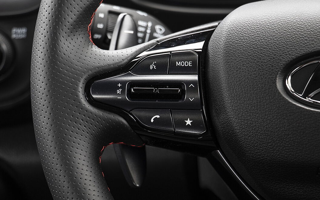 Hyundai Venue N Line Steering Mounted Controls - Left