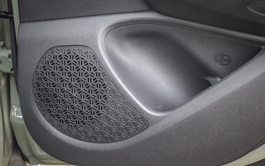 Hyundai Exter Front Speakers