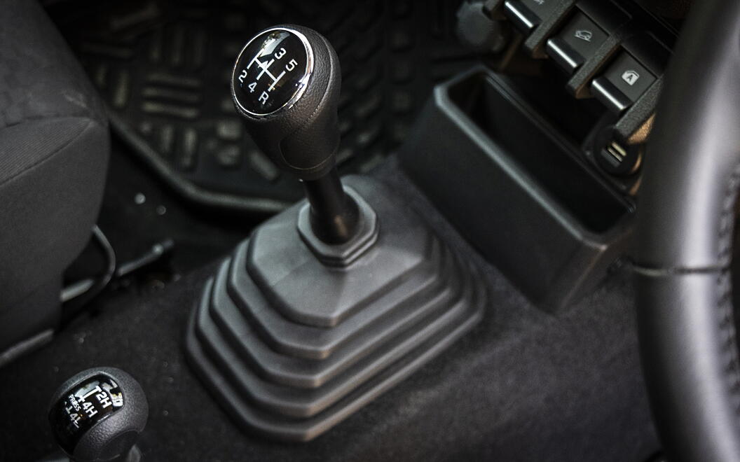 Maruti Suzuki Jimny Gear Shifter