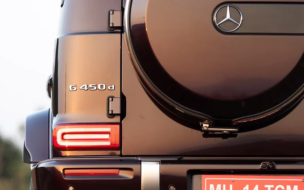 Mercedes-Benz G-Class Tail Light