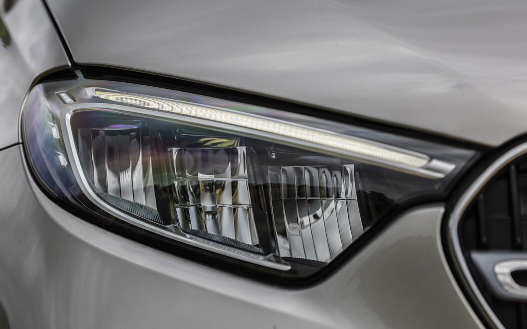 Mercedes-Benz GLC Head Light