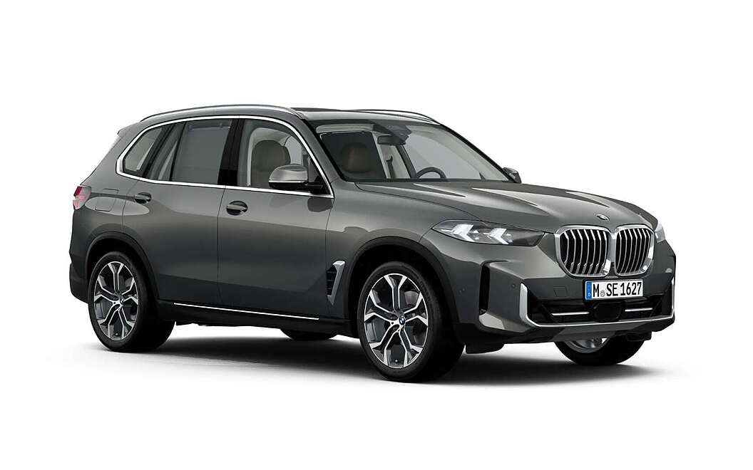 BMW X5 Front Right View