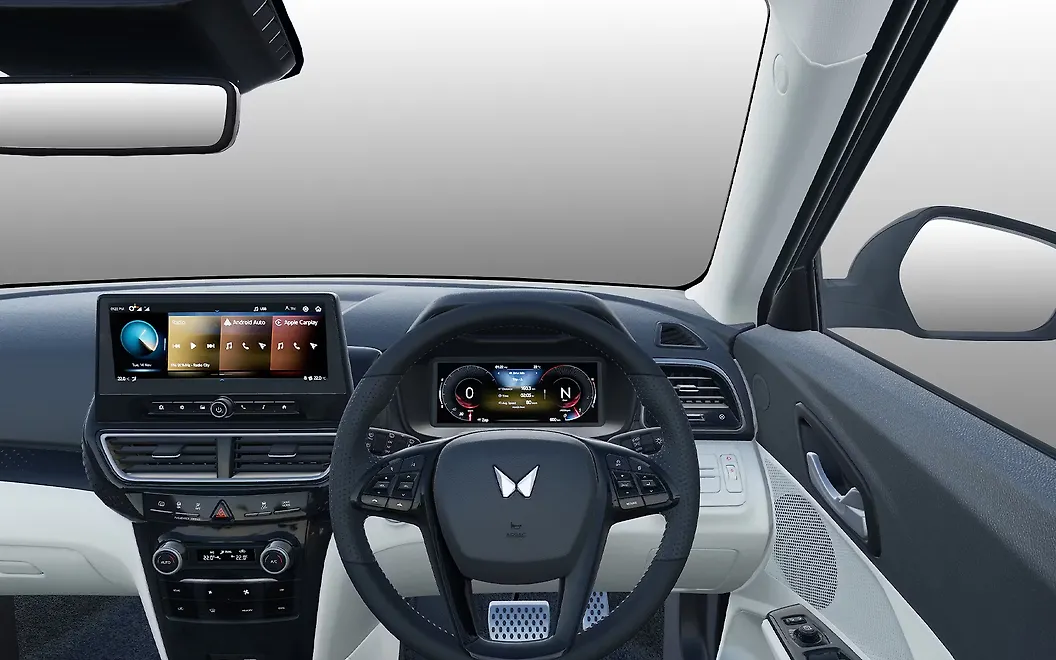 Mahindra XUV 3XO