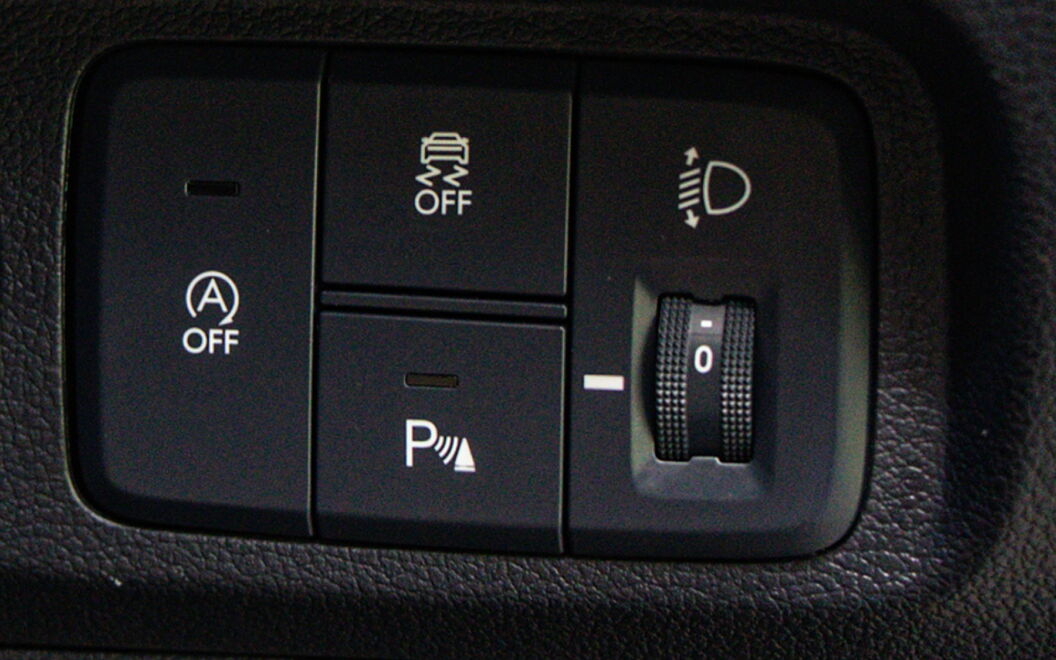 Hyundai Alcazar Dashboard Switches