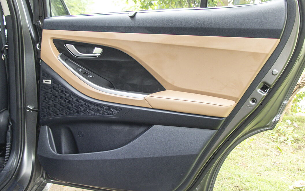 Hyundai Alcazar Rear Passenger Door