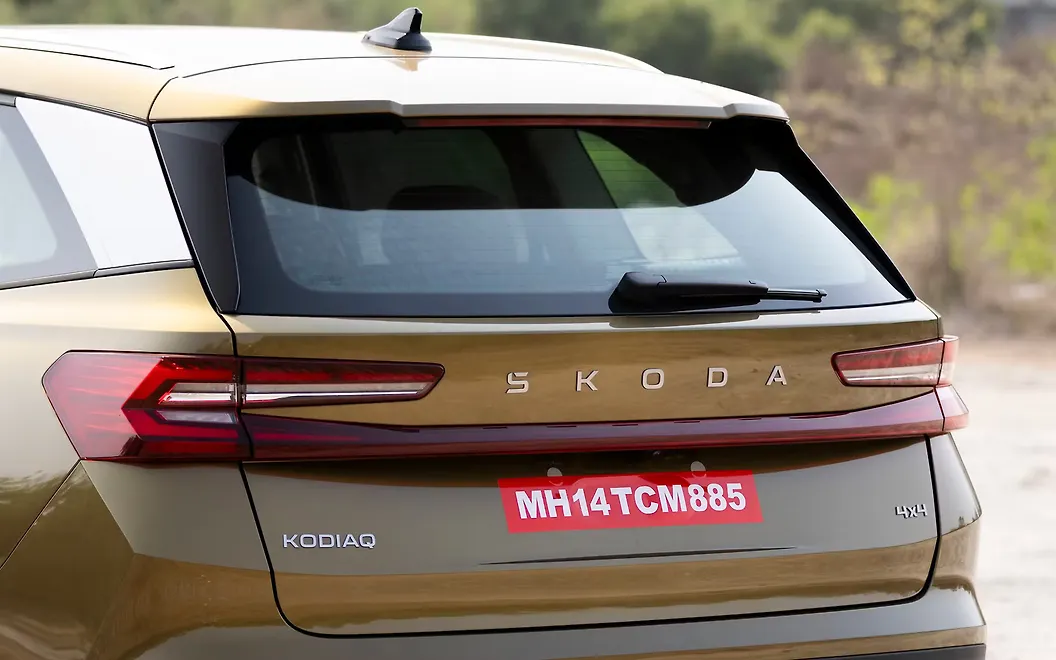 Skoda Kodiaq Rear Windscreen