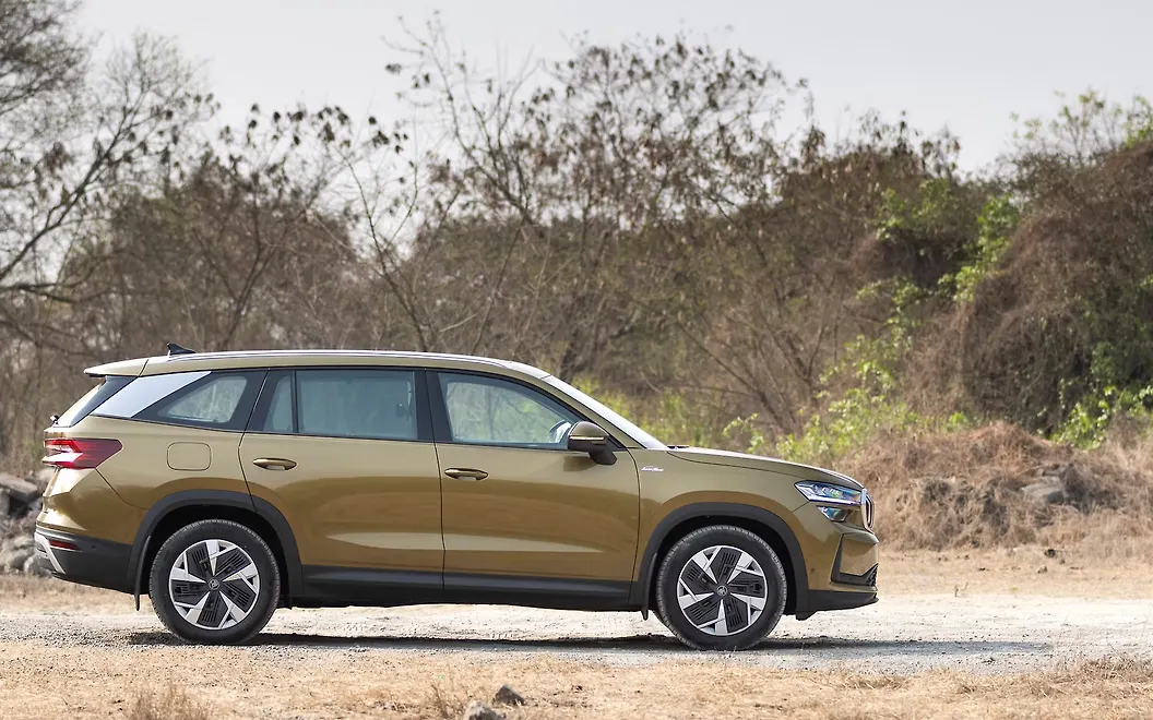 Skoda Kodiaq Right View