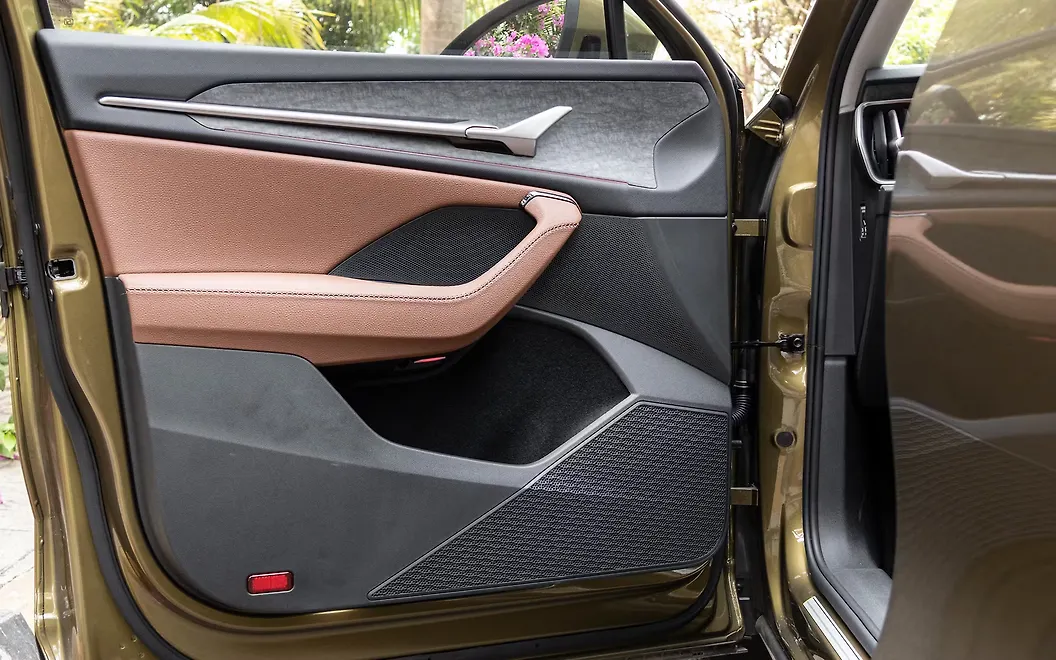 Skoda Kodiaq Front Passenger Door