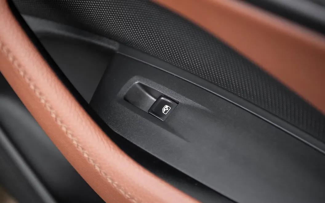 Skoda Kodiaq Passenger Window Controls