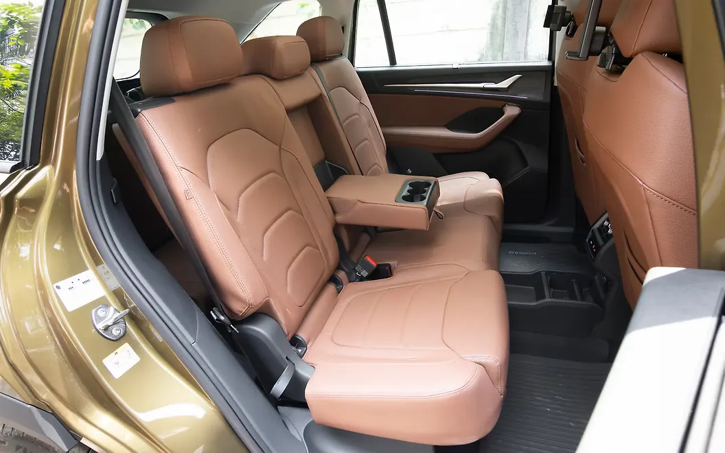 Skoda Kodiaq Arm Rest in Last Row Seats
