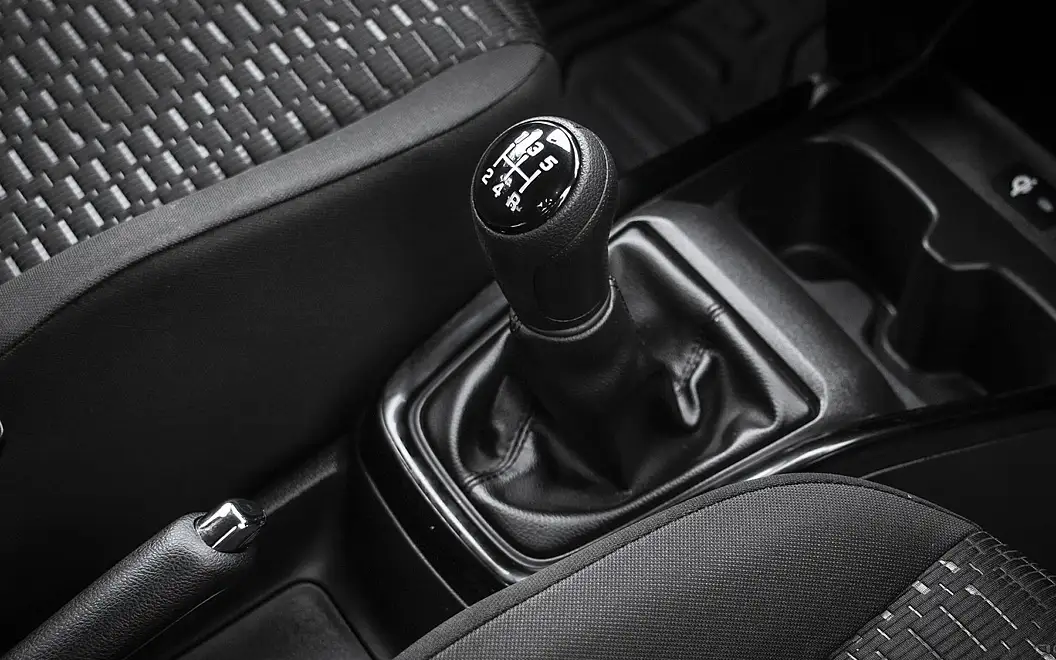 Maruti Suzuki Swift Gear Shifter