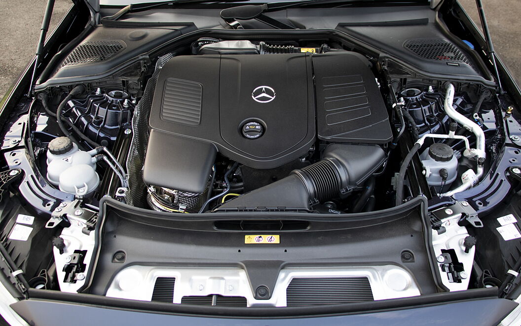 Mercedes-Benz E-Class Engine