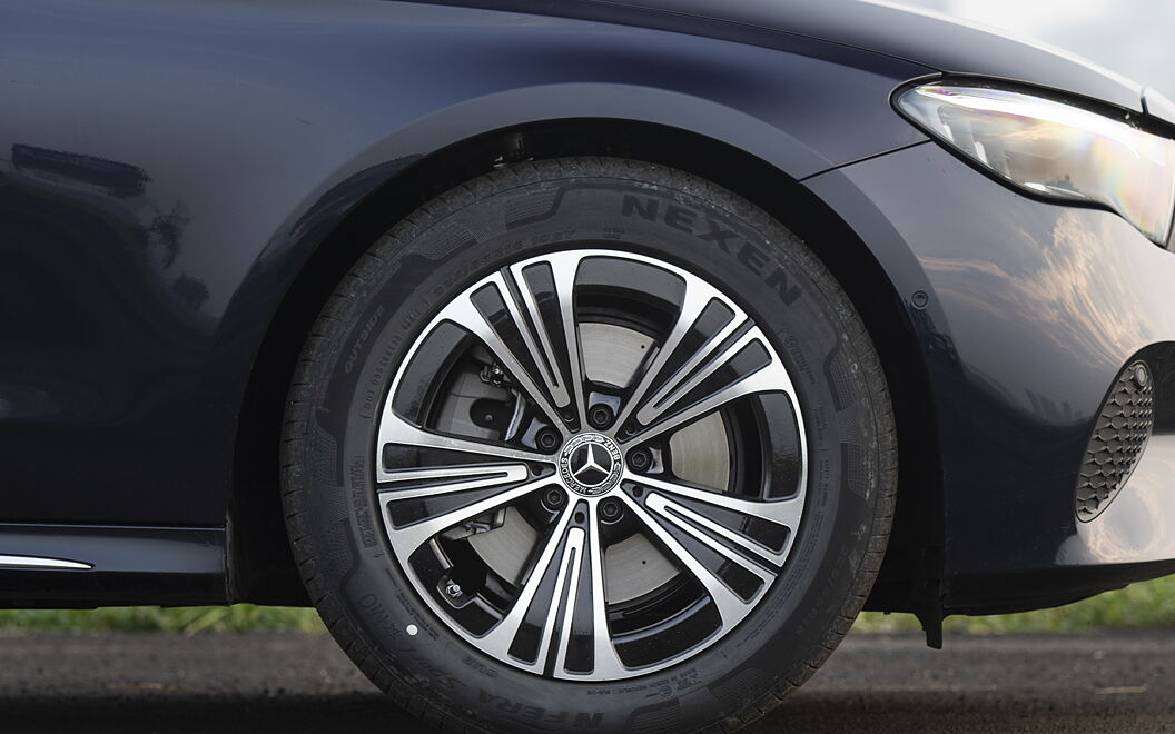 Mercedes-Benz E-Class Tyre