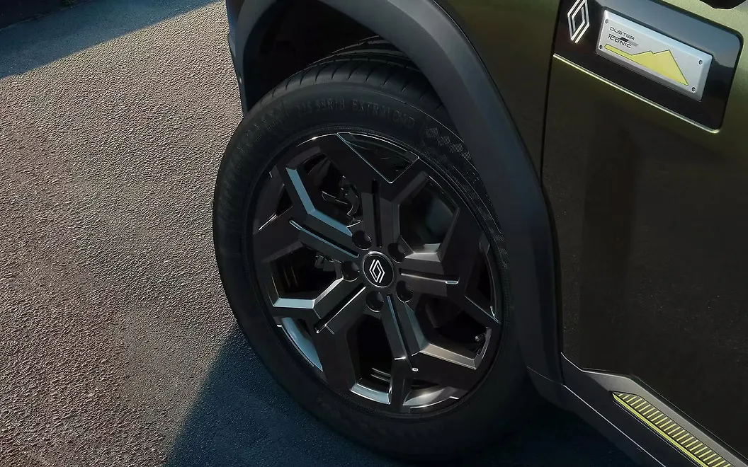 Renault Duster Tyre