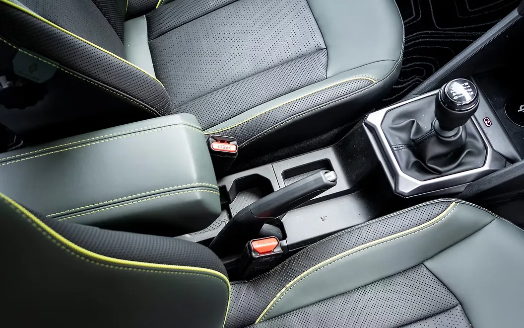 Renault Duster Storage