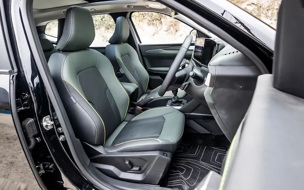 Renault Duster Front Seats