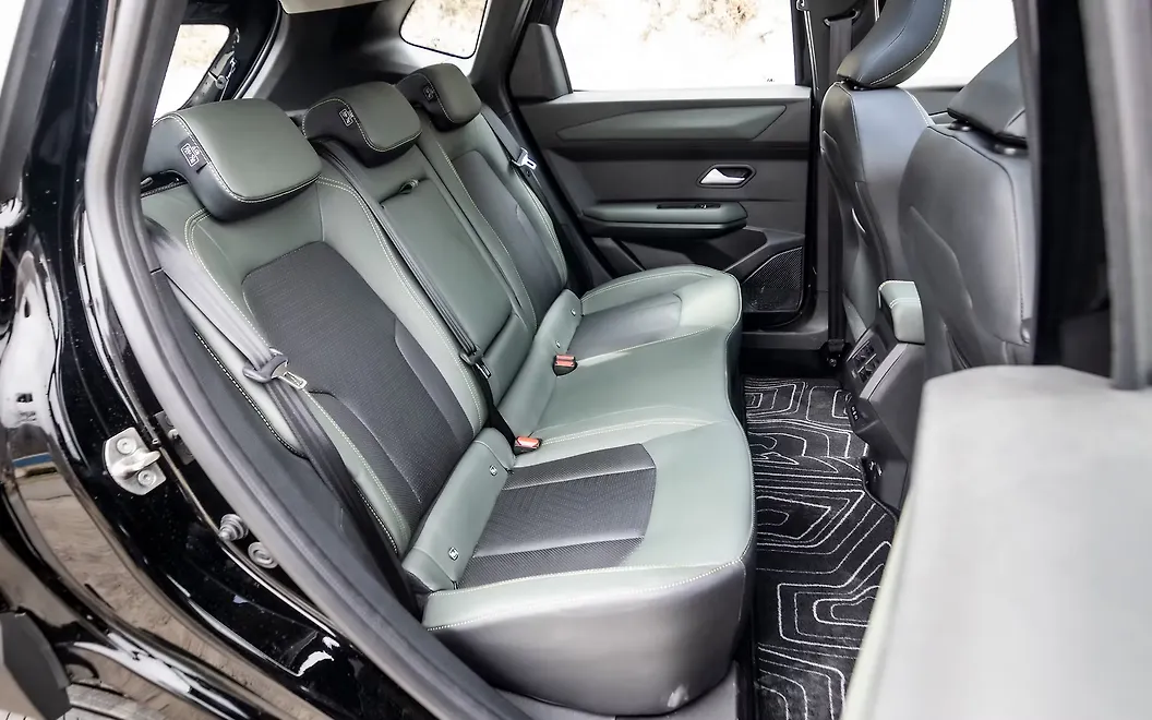 Renault Duster Rear Passenger Seats