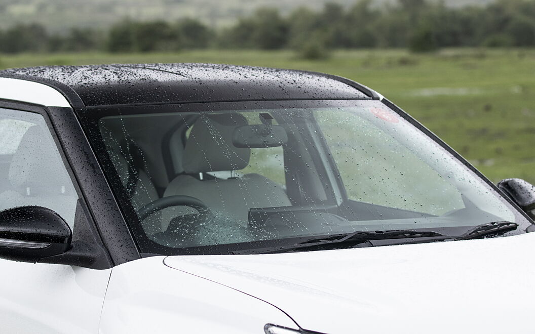 Citroen Basalt Front Windscreen