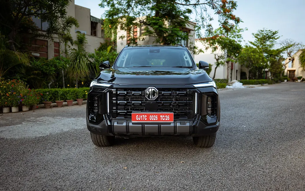 Majestor Front View