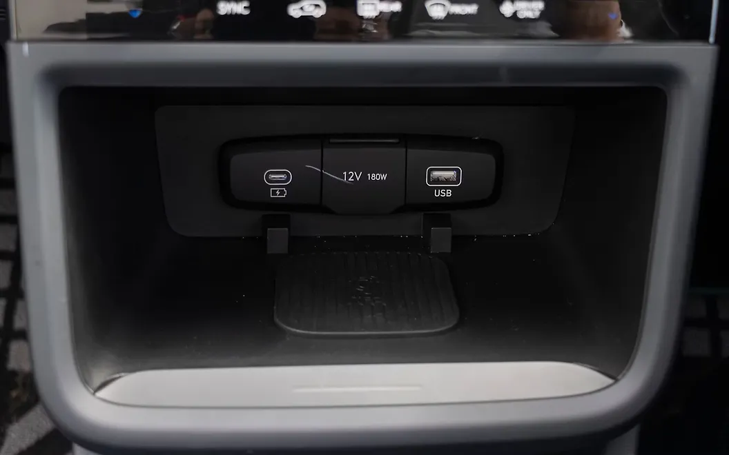 Hyundai Creta Electric USB / Charging Port