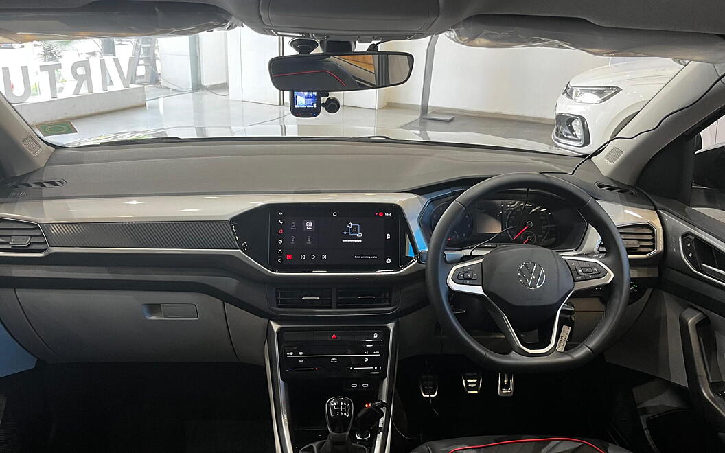 Volkswagen Taigun Images | Taigun Exterior, Road Test and Interior ...