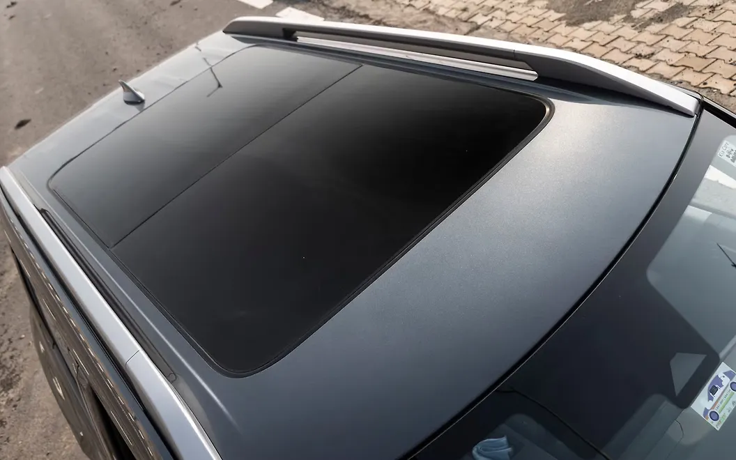 Kia Syros Convertible Roof Up