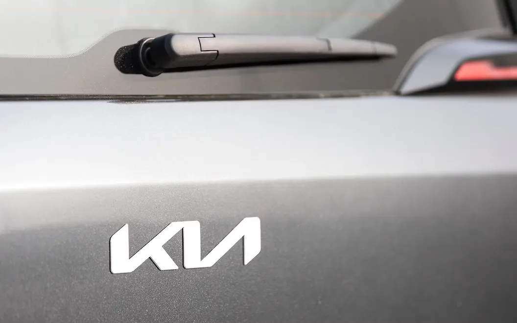 Kia Syros Brand Logo