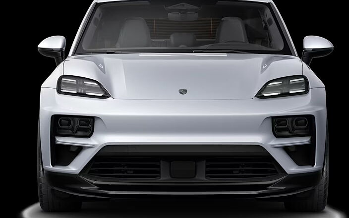 Macan Turbo EV Front View