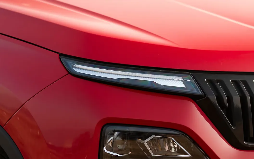 Skoda Kylaq Head Light