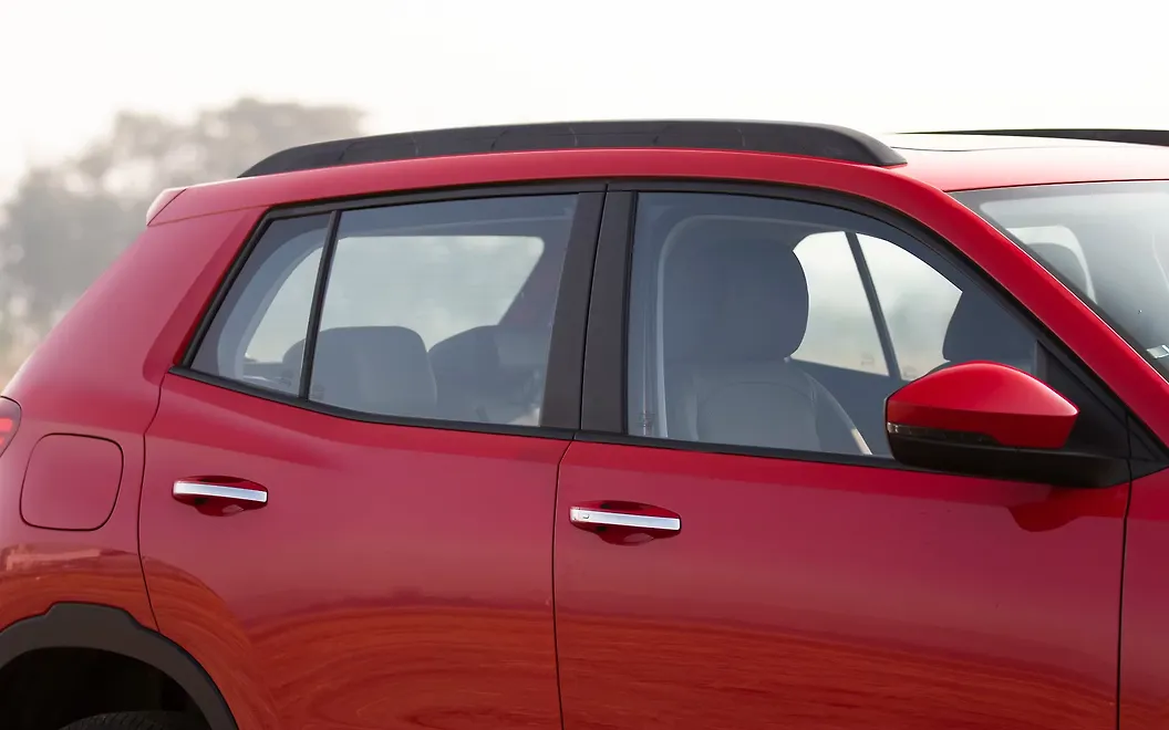 Skoda Kylaq Side Top