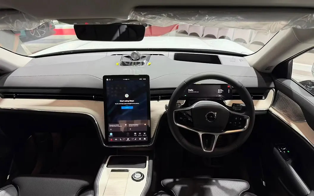 Volvo EX90