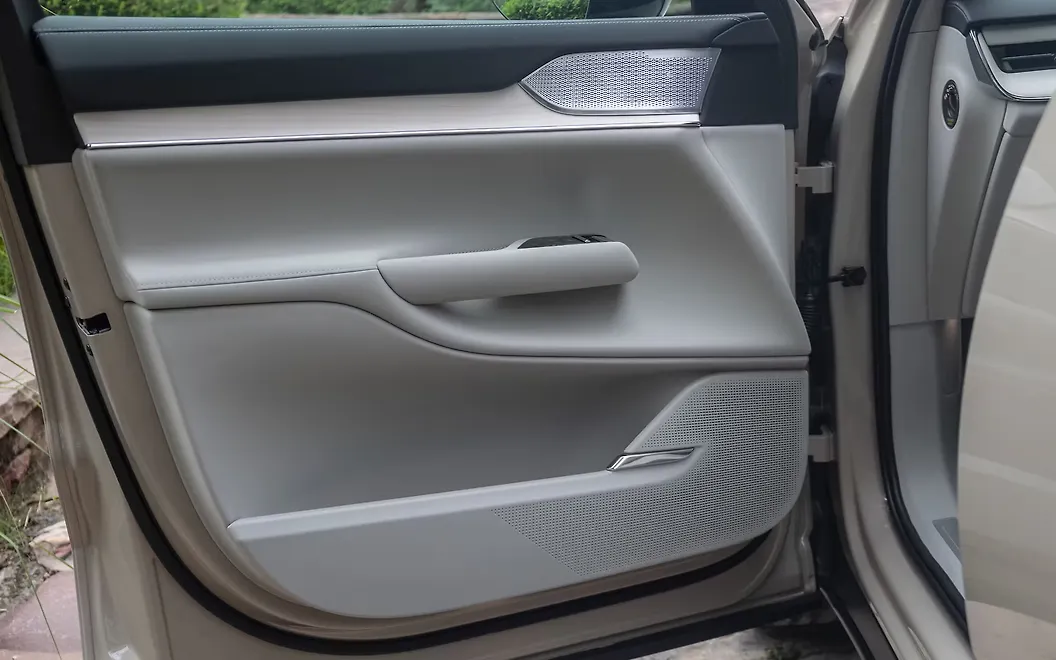 Volvo EX90