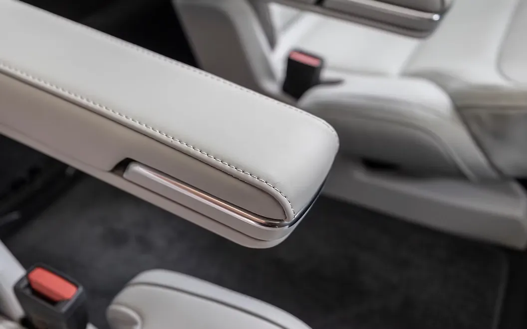 Volvo EX90