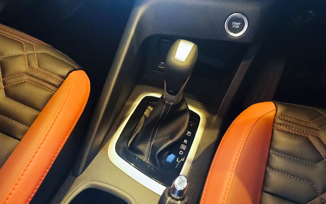 Nissan Magnite Gear Shifter