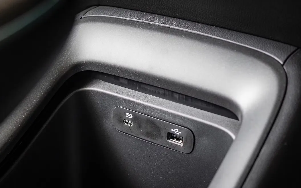 MG Windsor EV USB Charging Port MG Windsor EV Images MG Windsor EV USB Charging Port MG Windsor EV Images