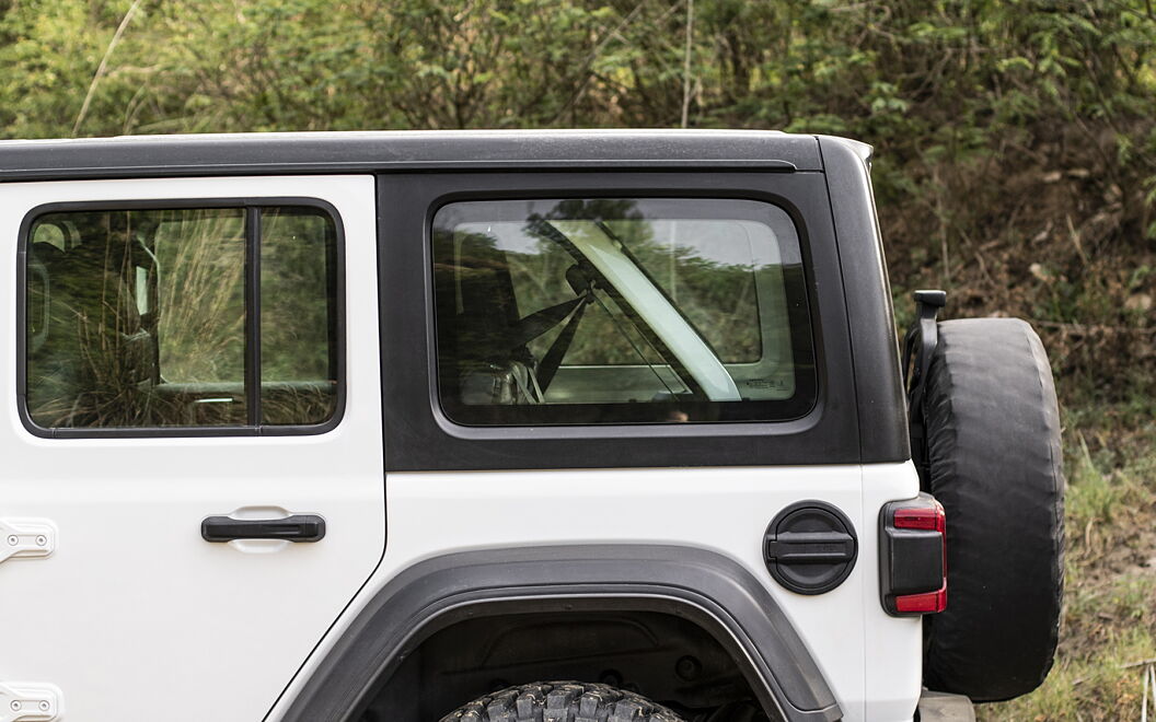 Jeep Wrangler Side Rear View